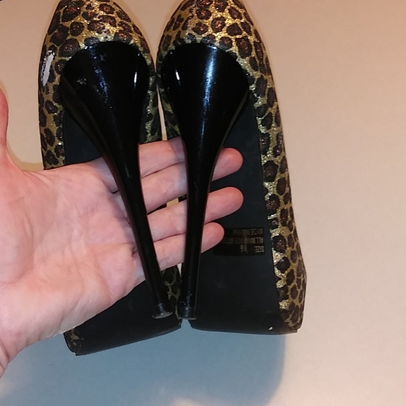 Glitter Leopard heels ! - Picture 6 of 9
